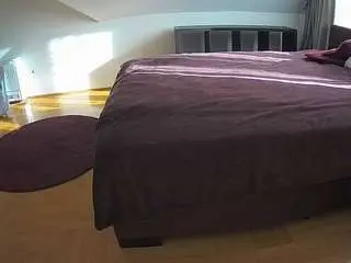 Camsoda Sex Chat of voyeurcam-julmodels-whitebed-6