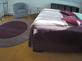 Camsoda Free Porn Cam of voyeurcam-julmodels-whitebed-6