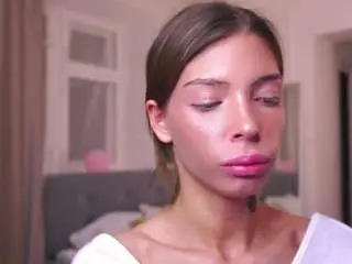 Camsoda Sex Cam of kittyummy