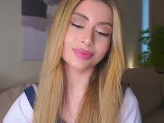 Camsoda Private Sex Chat of alodieburtt