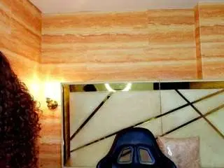 Camsoda Free Porn Cam of isaa-r