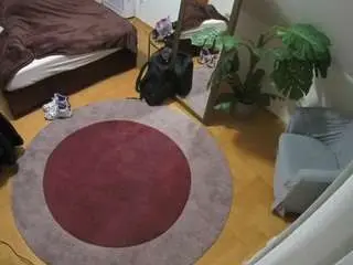Camsoda Watch Live Sex Cams of voyeurcam-julmodels-whitebed-5
