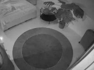 Camsoda Watch Live Sex Cams of voyeurcam-julmodels-whitebed-5