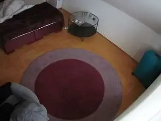 Camsoda Free Porn Cam of voyeurcam-julmodels-whitebed-5