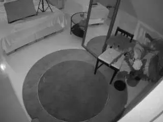 Camsoda Nude Webcam of voyeurcam-julmodels-whitebed-5