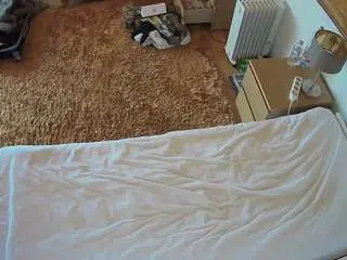 Camsoda Sex Chat of voyeurcam-julmodels-whitebed-5