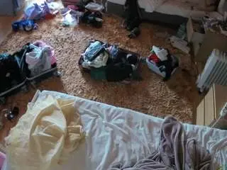 Camsoda Sex Cam of voyeurcam-julmodels-whitebed-5