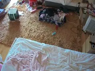 Camsoda Sex Chat of voyeurcam-julmodels-whitebed-5