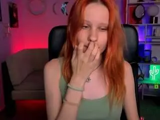Camsoda Best Webcam of lira-loss
