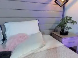Camsoda Free Porn Cam of arianavalbuena