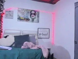 Camsoda Adult Webcam of violetalovers