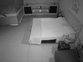 Camsoda Adult Webcams of voyeurcam-jb-office-1