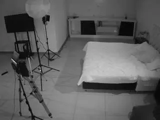 Camsoda Adult Video Chat of voyeurcam-jb-office-1