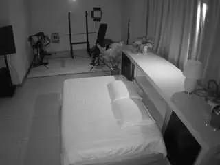 Camsoda Adult Video Chat of voyeurcam-jb-office-1