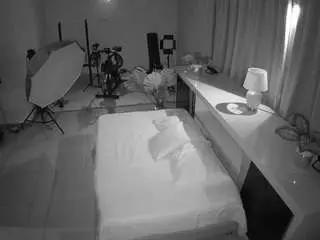 Camsoda Adult Webcams of voyeurcam-jb-office-1
