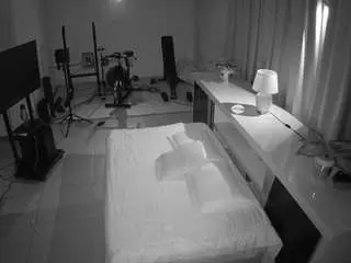 Camsoda Adult Webcam of voyeurcam-jb-office-1