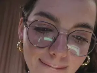 Camsoda Free Live Porn of eldagoldsmith