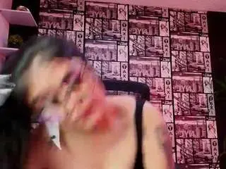 Camsoda Free Porn Cam of miamorelli