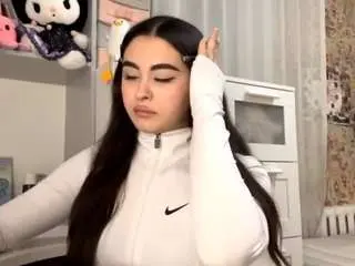 Camsoda Live Sex Cam of gladytouton