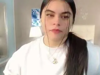 Camsoda Watch Live Sex Cams of maddisonivanova1