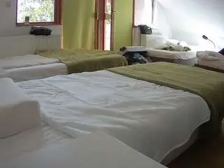 Camsoda Live Sex of voyeurcam-julmodels-bed-2
