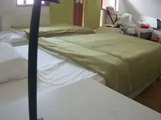 Camsoda Live Porn of voyeurcam-julmodels-bed-2