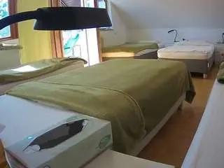 Camsoda Adult Webcam of voyeurcam-julmodels-bed-2