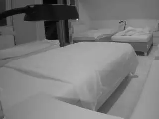 Camsoda Live Porn of voyeurcam-julmodels-bed-2
