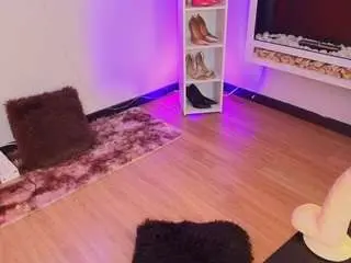 Camsoda Watch Live Sex Cams of koko-gomez