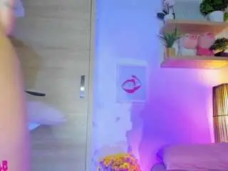 Camsoda Adult Webcams of nella-joly