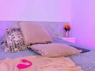 Camsoda Watch Live Sex Cams of eliigh