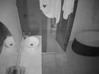 Camsoda Adult Webcam of voyeurcam-casa-salsa-bathroom-6