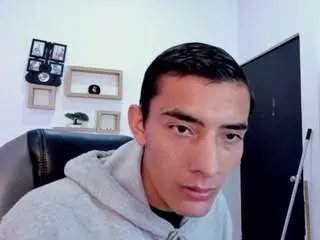 Camsoda Nude Webcam of lia-steven