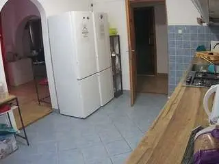 Camsoda Free Porn Cam of voyeurcam-julmodels-kitchen