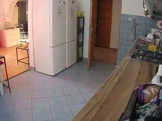 Camsoda Best Webcam of voyeurcam-julmodels-kitchen