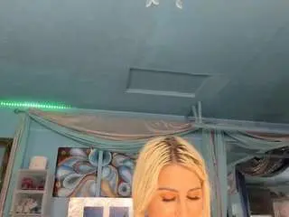 Camsoda Sex Chat of adrianna777