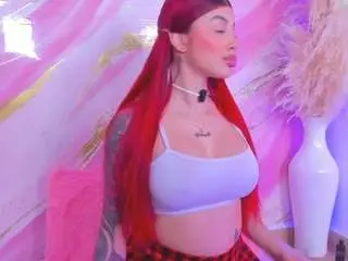 Camsoda Free Porn Cam of scarleett-jones