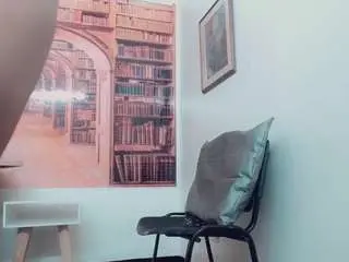 Camsoda Free Live Porn of emeli-roushot