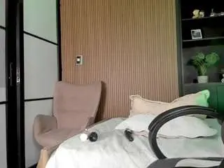 Camsoda Free Porn Cam of thaliabrooks