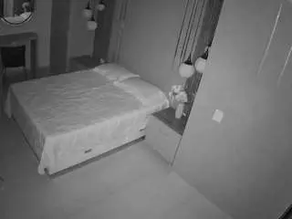 Camsoda Live Sex of voyeurcam-casa-salsa-bedroom-10