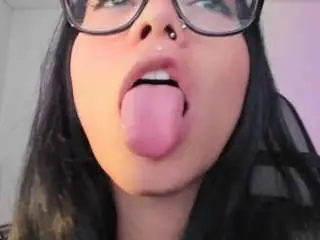 Camsoda Sex Chat of alice-rausing