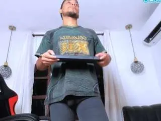 Camsoda Live Sex Cam of sweett-tiny