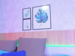 Camsoda Sex Cam of alanna-hank