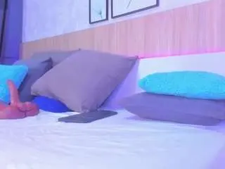 Camsoda Sex Cam of alanna-hank