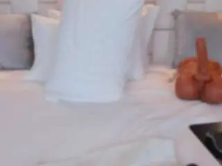 Camsoda Nude Webcam of valeeriagarcia