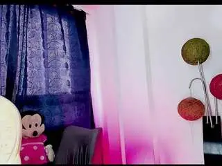 Camsoda Free Porn Cam of blooond