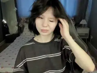 Camsoda Free Live Porn of loly-cutt1e