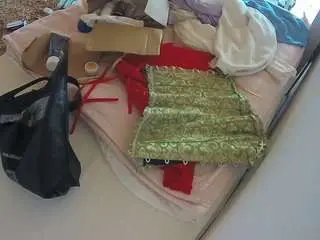 Camsoda Watch Live Sex Cams of voyeurcam-julmodels-whitebed-1