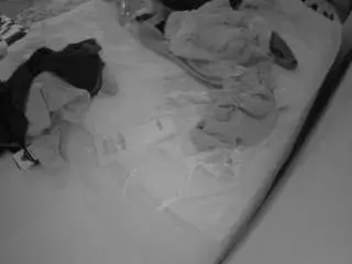 Camsoda Adult Webcam of voyeurcam-julmodels-whitebed-1