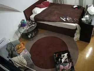 Camsoda Adult Video Chat of voyeurcam-julmodels-whitebed-1